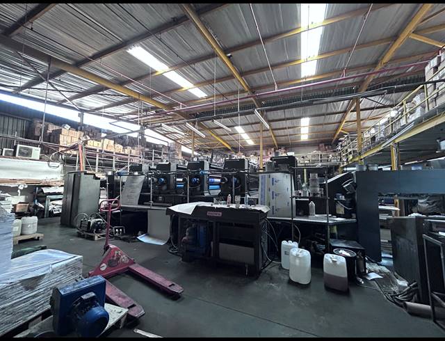 1,476M² WORKSHOP FOR SALE IN SPRINGFIELD